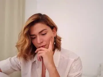 Chaturbate Free Porn Cam of skyamber8v2