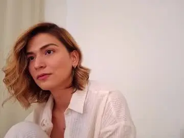 Chaturbate Free Porn Cam of skyamber8v2