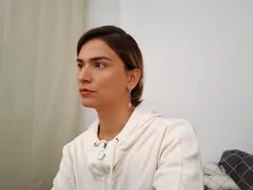 Chaturbate Live Porn of skyamber8v2