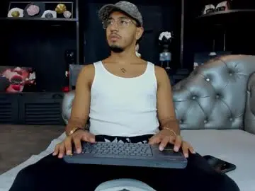 Chaturbate Free Porn Cam of brand_collins