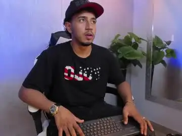 Chaturbate Nude Webcam of brand_collins