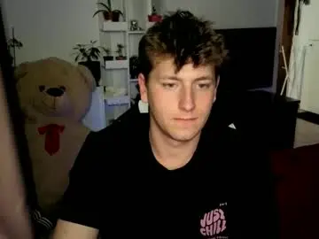 Chaturbate Free Porn Cam of hotboyshorny