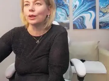 Chaturbate Live Sex Cam of lorabigass