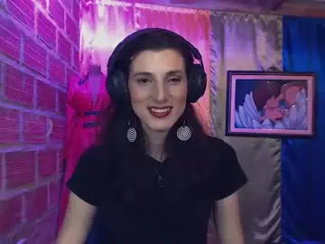 Chaturbate Best live sex cam show of moira_hot