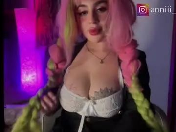 Chaturbate Watch Live Sex Cams of annie_snow_