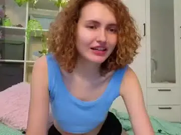 Chaturbate Adult Video Chat of emily_lune