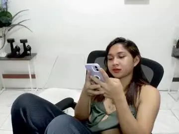 Chaturbate Sex Cam of habalera69xxx
