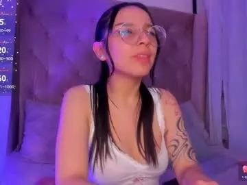 Chaturbate Watch Live Sex Cams of kitty_patitas_suavess