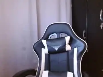 Chaturbate Best live sex cam show of michael_maximo