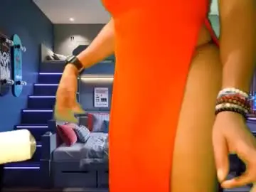 Chaturbate Live Sex Cam of sashastrokes