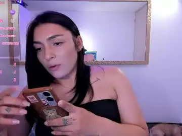 Chaturbate Live Porn of _ericavanderhill_