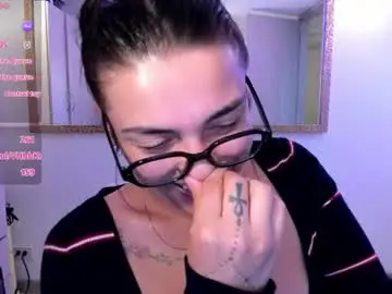 Chaturbate Free Live Porn of _ericavanderhill_