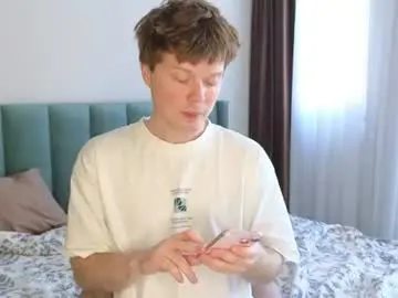 Chaturbate Free Live Porn of cameron_crowly