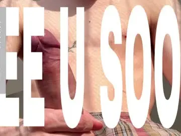 Chaturbate Live Sex Cam of davey_ebash