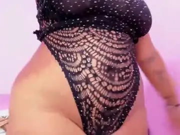 Chaturbate Best live sex cam show of mature_bitch_monster_ass