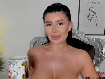 Chaturbate Sex Chat of moniqueeass