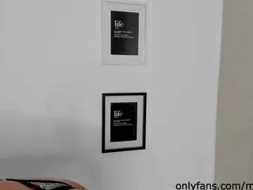 Chaturbate Free Porn Cam of moniqueeass