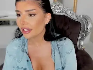 Chaturbate Live Sex of moniqueeass