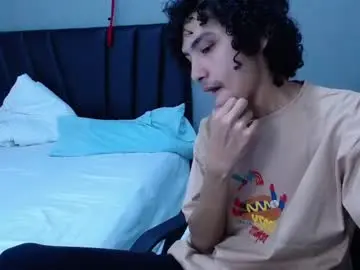 Chaturbate Adult Webcams of tayronx33