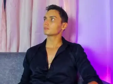 Chaturbate Watch Live Sex Cams of wolfkyng