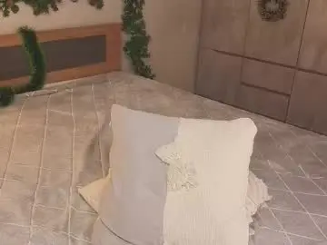 Chaturbate Nude Webcam of _reverse_gang_