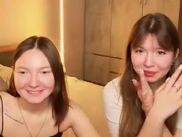 Chaturbate Watch Live Sex Cams of _reverse_gang_