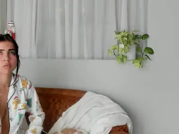 Chaturbate Sex Cam of juieth_gv