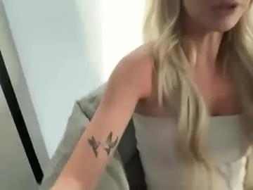 Chaturbate Live Porn of kenziesmithh