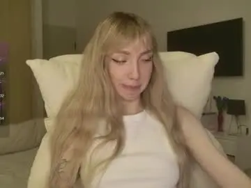 Chaturbate Watch Live Sex Cams of lunainnk