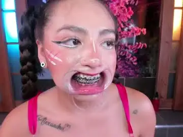 Chaturbate Watch Live Sex Cams of miss___salome