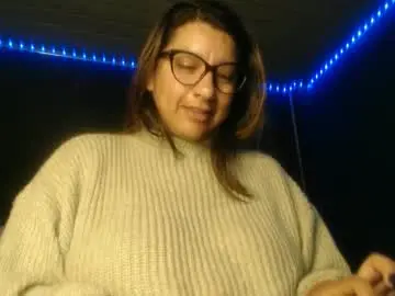Chaturbate Adult Video Chat of naughtyhotsquirt