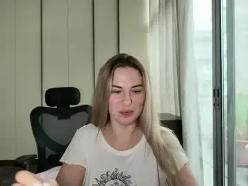 Chaturbate Live Porn of rosaliiiiii