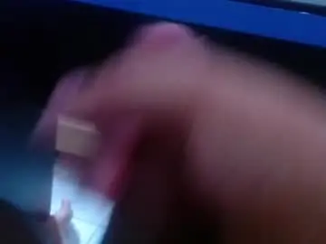 Chaturbate Watch Live Sex Cams of wellingtont