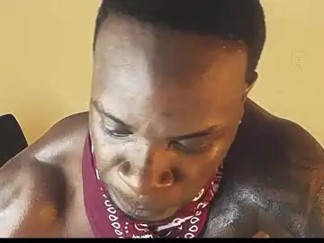 Chaturbate Sex Cam of mrbyronstallion