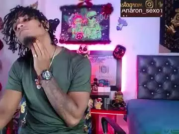 Chaturbate Live Sex Cam of sexo_aharon