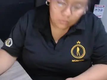 Chaturbate Sex Cam of angy_ro12