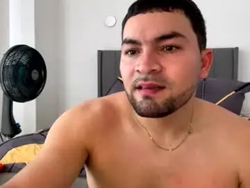 Chaturbate Live Sex of camilor_30