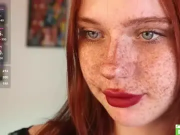 Chaturbate Adult Webcams of connie_monus