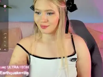 Chaturbate Live Sex Cam of marmel199