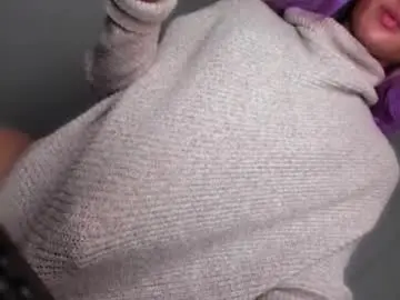 Chaturbate Live Sex Cam of transnextdoor_