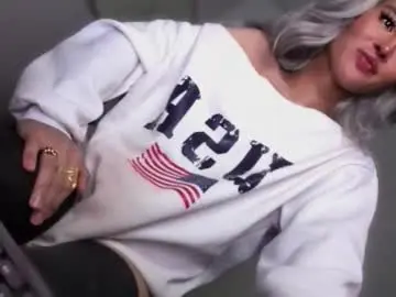 Chaturbate Live Porn of transnextdoor_