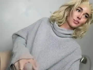 Chaturbate Sex Cam of transnextdoor_