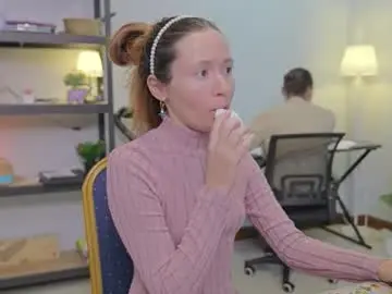 Chaturbate Live Porn of ellcrys