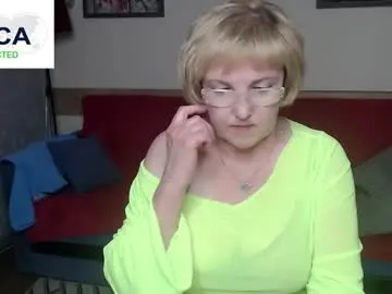 Chaturbate Free Porn Cam of mature_blonde7