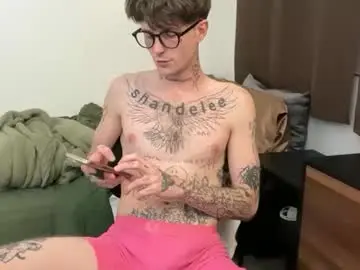 Chaturbate Adult Webcams of prettyboyszn