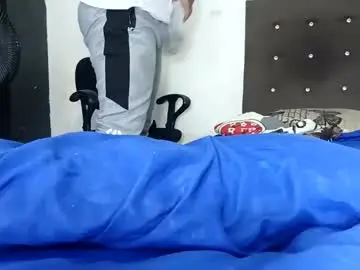 Chaturbate Live Porn of waltherfeet_