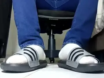 Chaturbate Adult Webcams of waltherfeet_