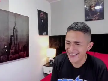 Chaturbate Sex Cam of adam_walker_1