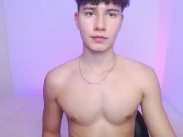 Chaturbate Watch Live Sex Cams of adrian_morelli
