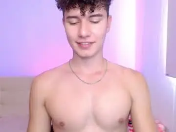 Chaturbate Adult Webcam of adrian_morelli